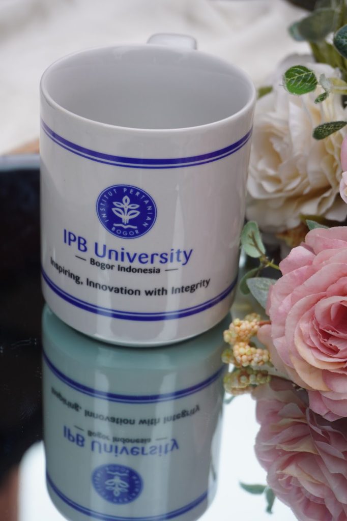 mug kampus ipb